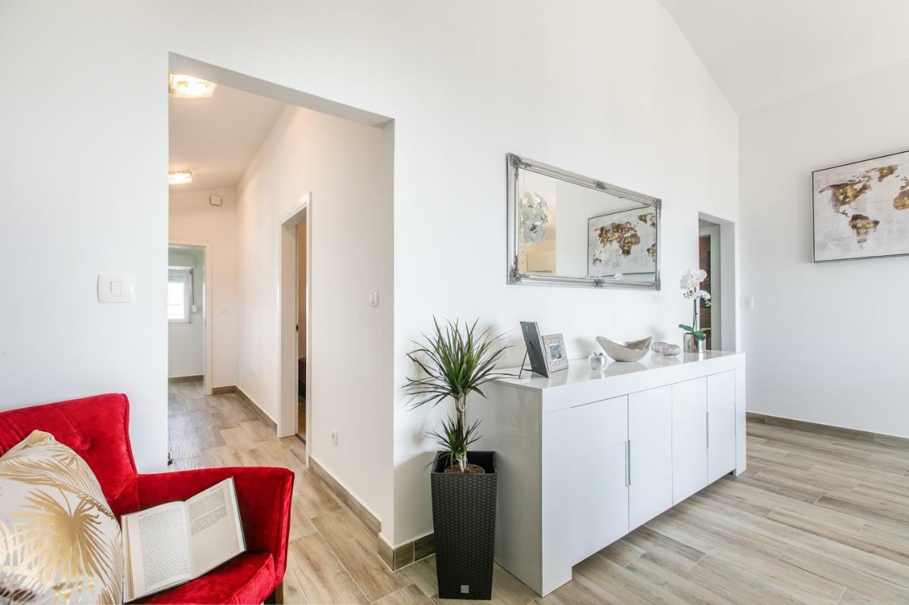 Sea Sparkle Luxury Apartment Split Extérieur photo
